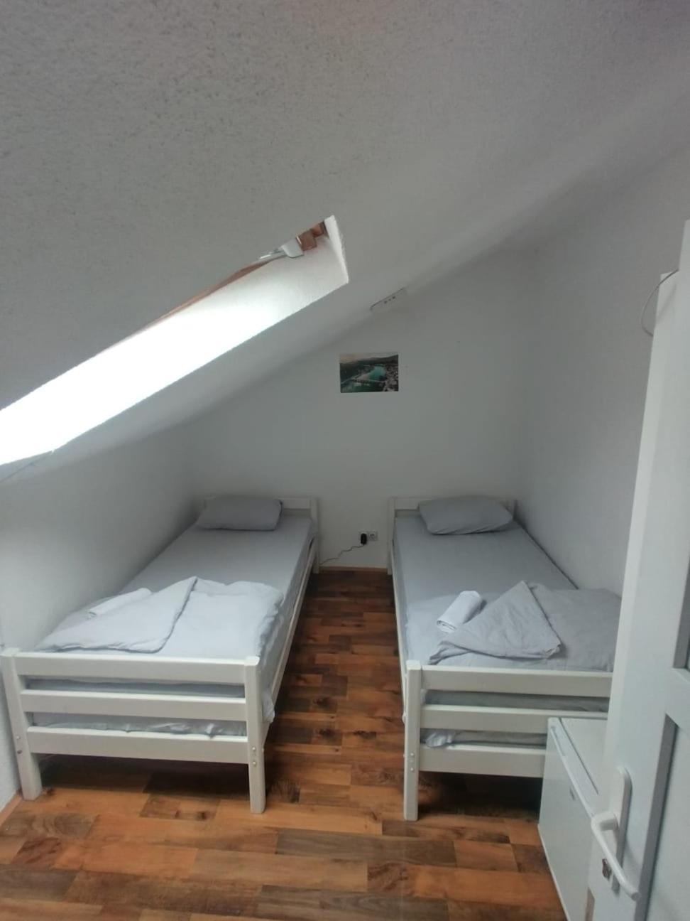 Hostel Center Сараево Стая снимка